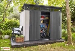 Keter Abri De Jardin PVC Brossium 97 Avec Toit En Monopente -Abriet Mobilier Soldes Boutique abri jardin rangement resine brossium monopente 97 6m2 anti uv ventilation double porte 1