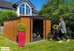 Abri De Jardin En Acier Galvanisé Imitation Bois Woodlake – 11,5 M² 8 Abri De Jardin En Acier Galvanisé Imitation Bois Woodlake – 11,5 M² -Abriet Mobilier Soldes Boutique cabanon jardin metal effet bois woodlake