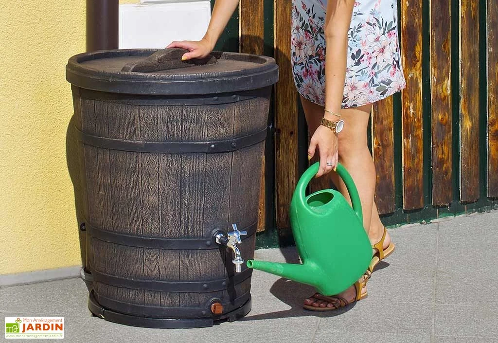 Roto Cuve De Récupération D’Eau De Pluie 130 L Tonneau Imitation Bois 1 Roto Cuve De Récupération D’Eau De Pluie 130 L Tonneau Imitation Bois