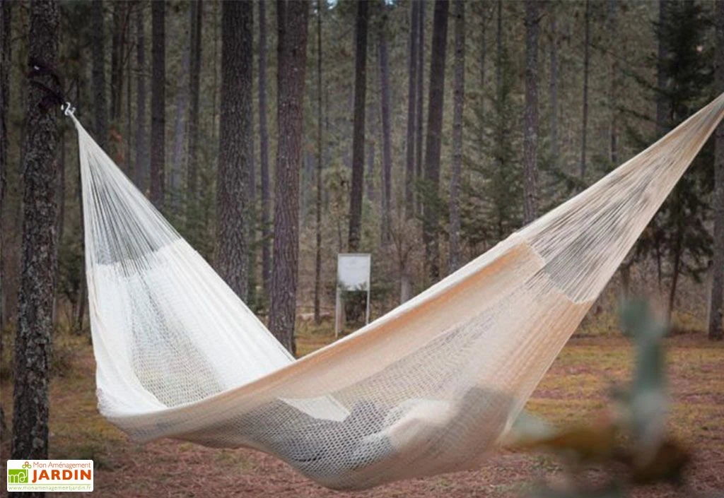 Hamac En Nylon Fait Main 1,80 X 2,30 M – Tulum XL 1 Hamac En Nylon Fait Main 1,80 X 2,30 M – Tulum XL