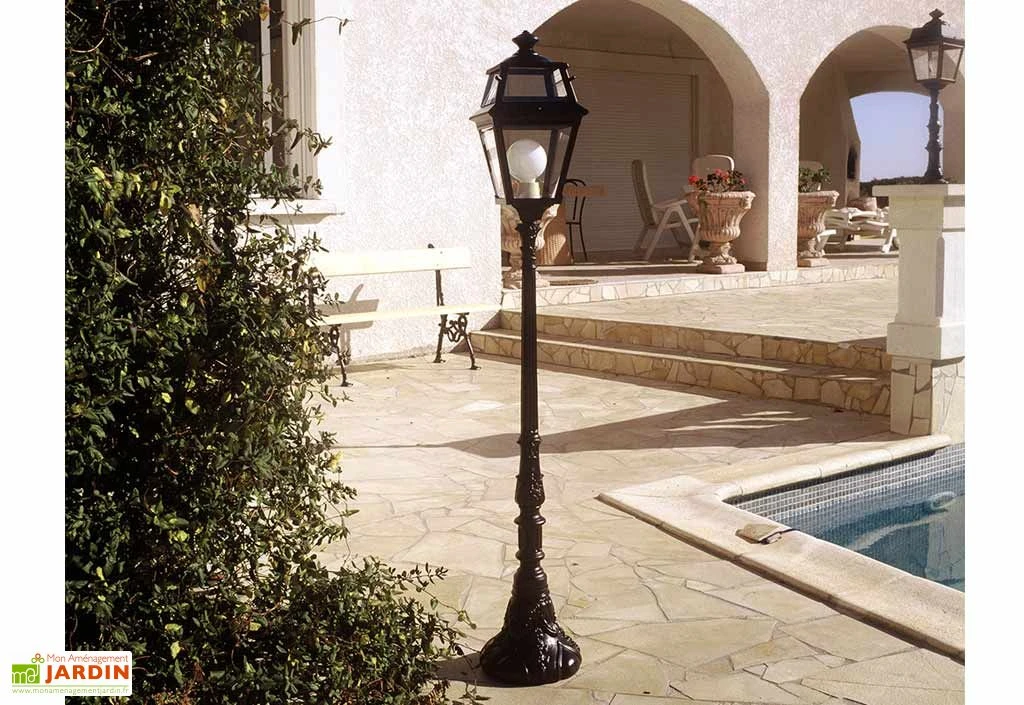 Lampadaire Luminus En Fonte Plessis 2 Lampadaire Luminus En Fonte Plessis – Image 2