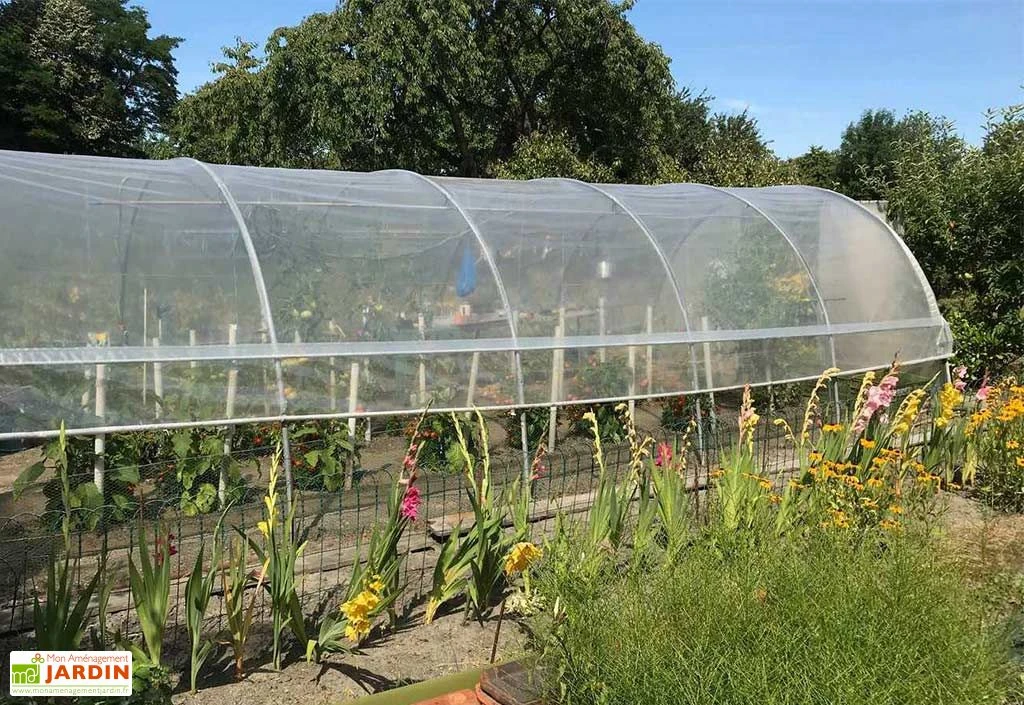 Serre Tunnel Tonneau En Polyéthylène 39 M² - Mini 10,5 X 3,7 M 1 Serre Tunnel Tonneau En Polyéthylène 39 M² - Mini 10,5 X 3,7 M