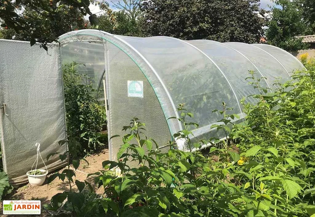 Serre Tunnel Tonneau En Polyéthylène 28 M² - Mini 7,5 X 3,7 M 1 Serre Tunnel Tonneau En Polyéthylène 28 M² - Mini 7,5 X 3,7 M